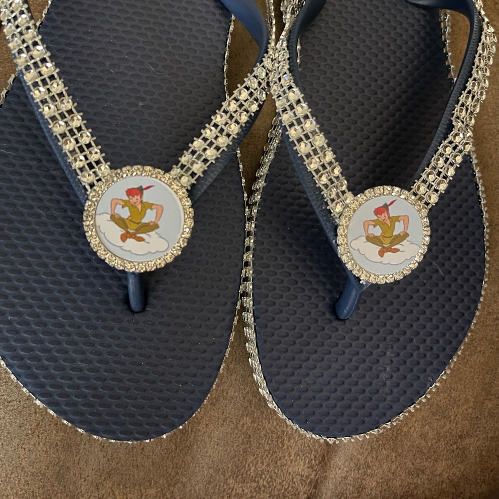 Peter Pan sandals
